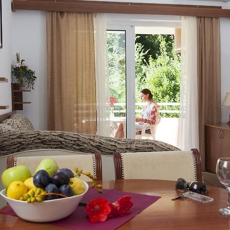 Htp Velika Plaza Ulcinj Hotel Phòng bức ảnh