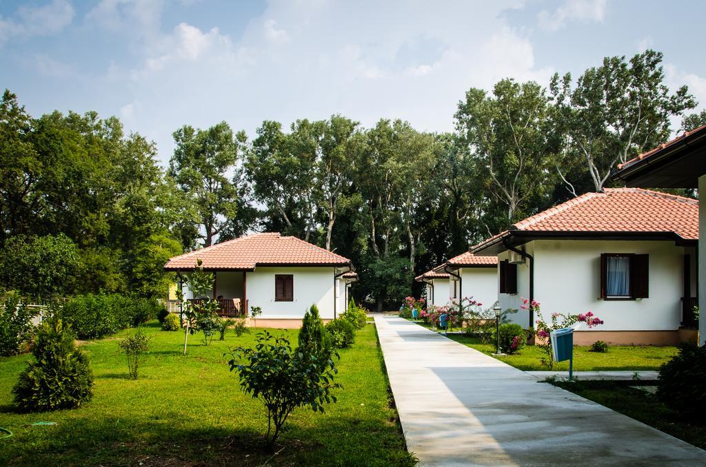 Htp Velika Plaza Ulcinj Hotel Phòng bức ảnh
