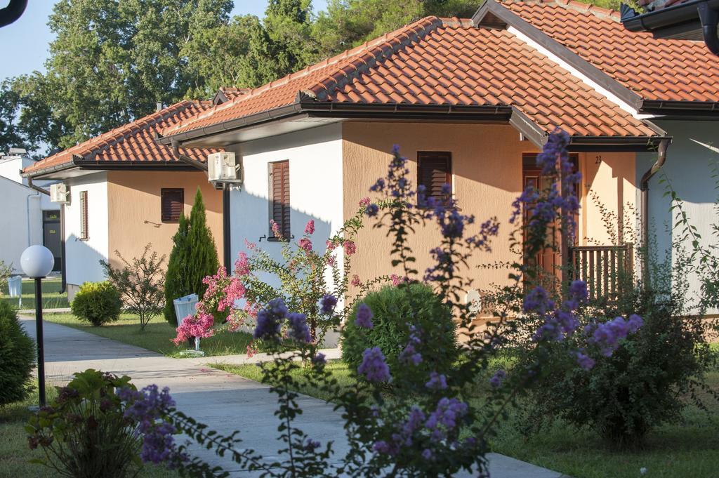 Htp Velika Plaza Ulcinj Hotel Phòng bức ảnh