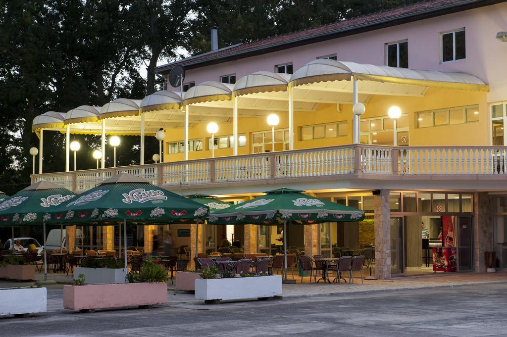 Htp Velika Plaza Ulcinj Hotel Phòng bức ảnh