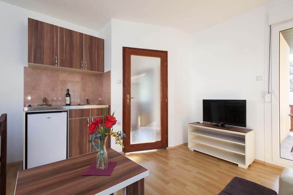 Htp Velika Plaza Ulcinj Hotel Phòng bức ảnh