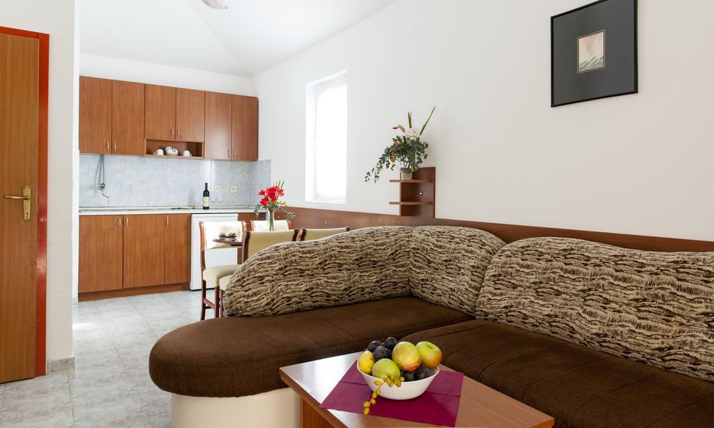 Htp Velika Plaza Ulcinj Hotel Phòng bức ảnh