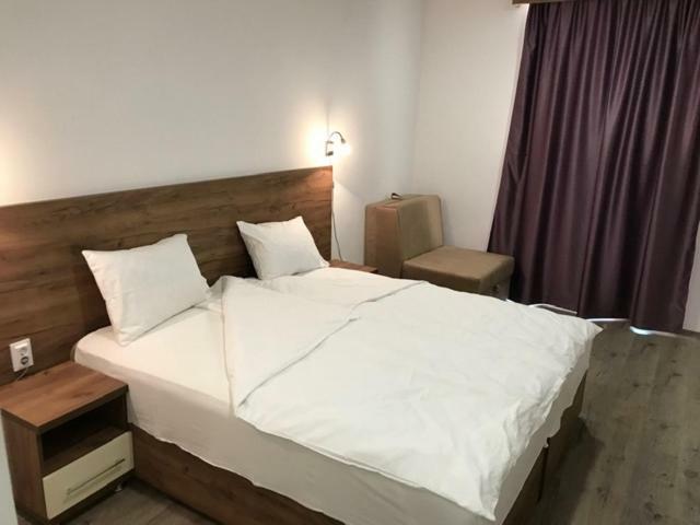 Htp Velika Plaza Ulcinj Hotel Ngoại thất bức ảnh